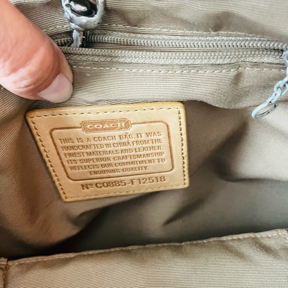 Coach bucket bag - Picture 6 of 7